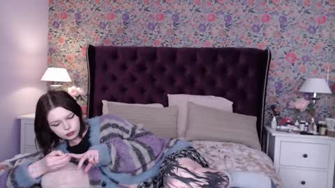 amelia online show from January 2025 09:20:01 PM