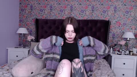 amelia online show from January 2025 06:46:01 PM