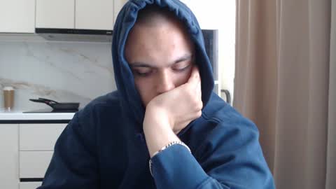 Snapshot of chester_perry chatting on July 2026 09:37:02 AM chester perry online show from July 2026 09:37:02 AM