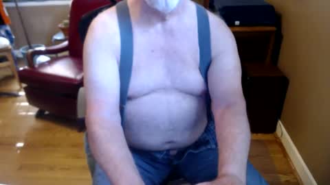 Snapshot of chgodad chatting on April 2026 09:06:01 PM chgodad online show from April 2026 09:06:01 PM