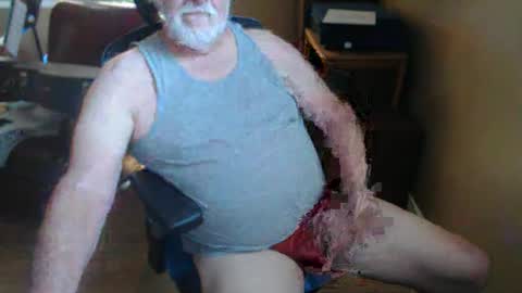 Snapshot of chgodad chatting on May 2026 08:18:01 PM chgodad online show from May 2026 08:18:01 PM