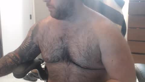 Chicagoguy86 aka Benny Cooper online show from November 2025 04:46:01 AM