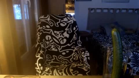 Snapshot of chicocam1983 chatting on December 2024 05:14:02 PM chicocam1983 online show from December 2024 05:14:02 PM