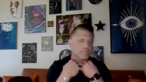 Chico Niles online show from May 2026 01:11:02 AM