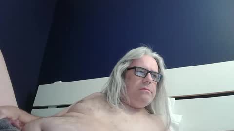 chiguitar online show from February 2026 04:29:01 PM