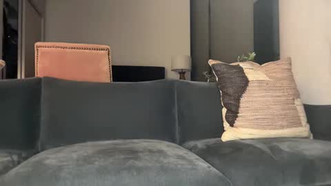 Snapshot of chiguy841 chatting on February 2025 03:23:02 AM ChiGuy841 online show from February 2025 03:23:02 AM