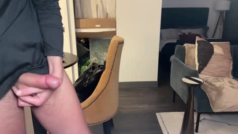 Snapshot of chiguy841 chatting on March 2025 04:02:02 AM ChiGuy841 online show from March 2025 04:02:02 AM