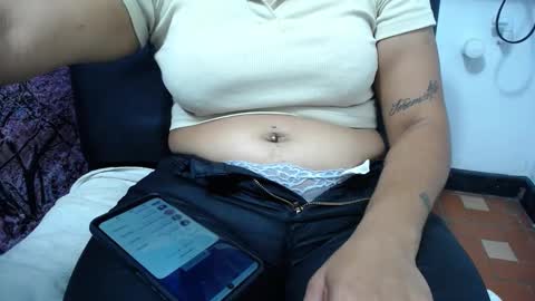 Chikys   online show from November 2025 02:38:02 PM