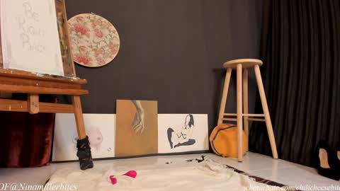 Nina   online show from February 2025 08:08:02 PM