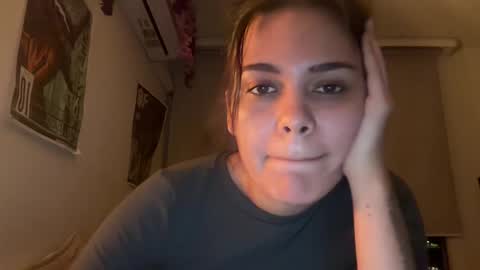 Snapshot of chillspace chatting on November 2025 12:27:01 AM KAIA online show from November 2025 12:27:01 AM