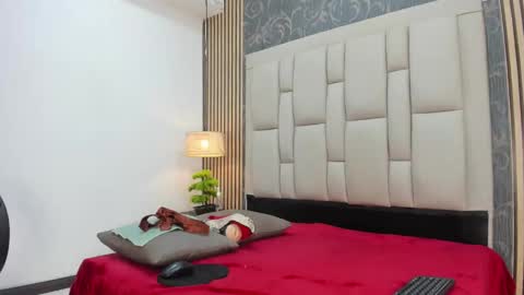 Snapshot of chimi88 chatting on January 2025 02:19:01 PM chimi88 online show from January 2025 02:19:01 PM