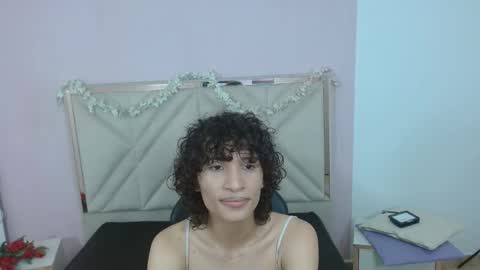 chipi_tay online show from November 2025 07:19:02 PM