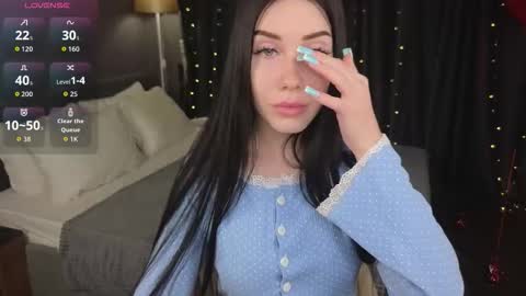 Chloe online show from February 2026 12:09:01 AM