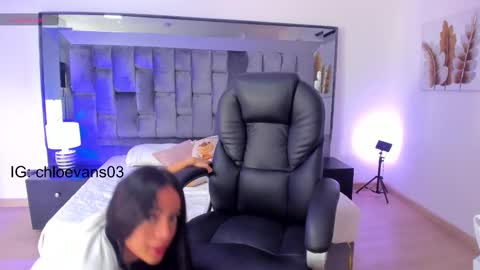 Snapshot of chloe__evans_ chatting on March 2025 11:29:02 AM Chloe online show from March 2025 11:29:02 AM