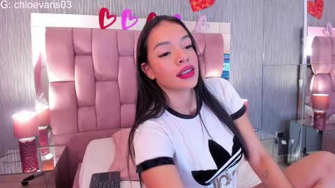 Snapshot of chloe__evans_ chatting on October 2025 11:40:02 AM Chloe online show from October 2025 11:40:02 AM