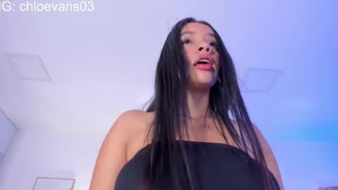 Snapshot of chloe__evans_ chatting on November 2025 11:42:02 AM Chloe online show from November 2025 11:42:02 AM