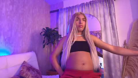 Chloe online show from June 2026 07:13:01 PM