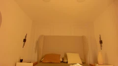 Chloe online show from January 2026 10:31:02 AM