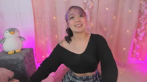 Chloe  online show from November 2025 04:45:02 AM