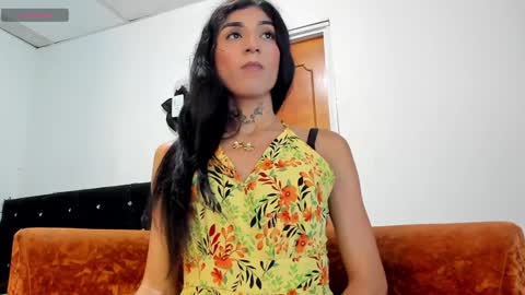 Snapshot of chloe_evanx_ chatting on December 2024 07:22:01 PM Chloe Evanx online show from December 2024 07:22:01 PM