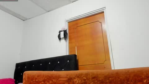 Snapshot of chloe_evanx_ chatting on January 2025 07:02:02 PM Chloe Evanx online show from January 2025 07:02:02 PM