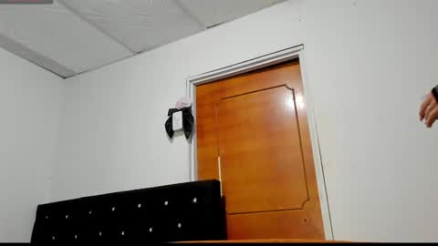 Snapshot of chloe_evanx_ chatting on January 2025 07:06:02 PM Chloe Evanx online show from January 2025 07:06:02 PM