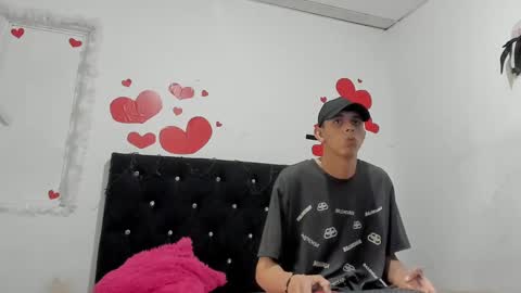 Snapshot of chloe_evanx_ chatting on February 2025 07:17:02 PM Chloe Evanx online show from February 2025 07:17:02 PM