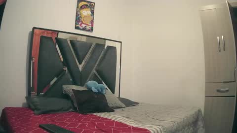 Chloe and Danna online show from October 2025 12:53:01 AM