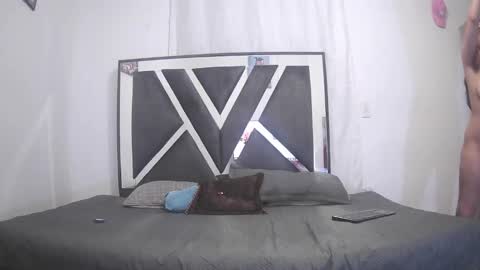 Chloe and Danna online show from February 2026 02:49:02 AM