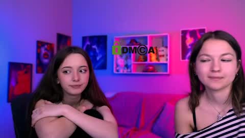 chloe_ley online show from April 2026 01:42:02 AM