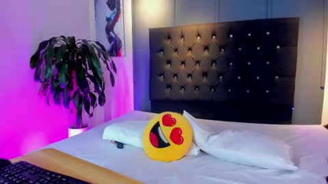 chloe_sterling online show from May 2026 07:34:01 PM
