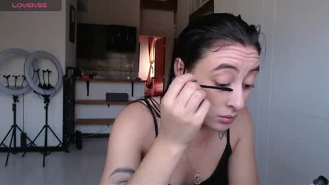 Snapshot of chloe_vahos chatting on July 2026 08:59:01 PM Chloe online show from July 2026 08:59:01 PM