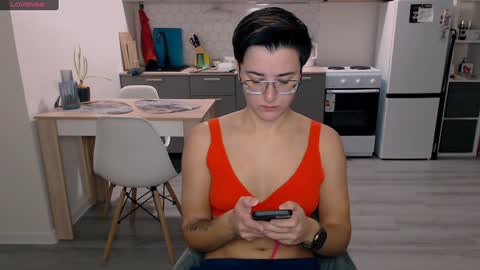 Eva and Sandra online show from December 2024 10:27:02 AM