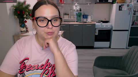 Eva and Sandra online show from December 2024 03:47:02 PM