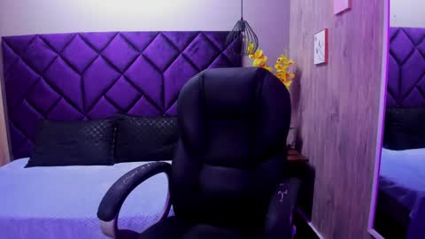 chloecampbell03 online show from October 2025 12:58:01 PM