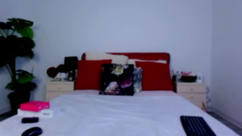 Chloe online show from April 2026 03:15:01 AM