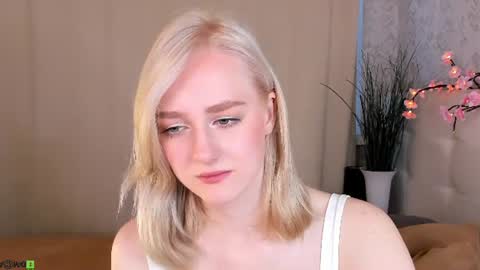 Chloe Deccker online show from June 2026 01:08:02 AM