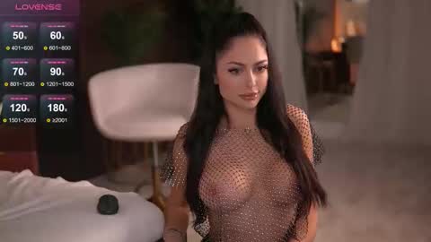 Snapshot of chloedevinex chatting on October 2025 04:35:01 AM chloedevinex online show from October 2025 04:35:01 AM