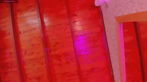 Chloee online show from September 2025 12:27:01 PM