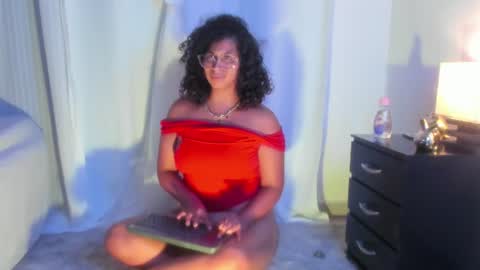 Chloe fixxx online show from July 2026 10:53:02 PM