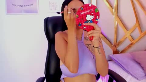 Snapshot of chloeharper_ chatting on December 2025 06:50:01 PM Chloe Harper online show from December 2025 06:50:01 PM