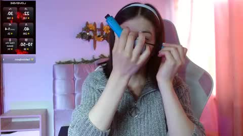 Chloe online show from February 2025 01:22:01 PM