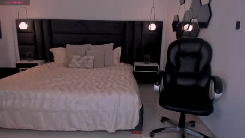 Chloe  OF chloemanson online show from December 2024 08:25:02 PM