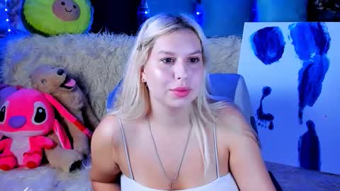 ChloeRicci online show from September 2025 06:08:01 PM