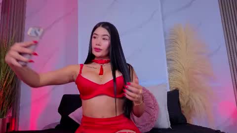 Snapshot of chlooee_ chatting on July 2026 02:06:02 AM Chlooe online show from July 2026 02:06:02 AM