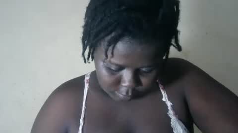Paula online show from October 2025 07:18:01 AM