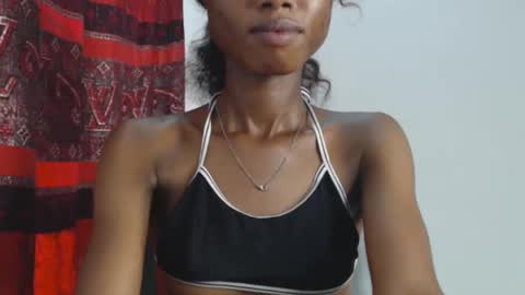 choco_petitqueen online show from December 2024 11:23:02 AM