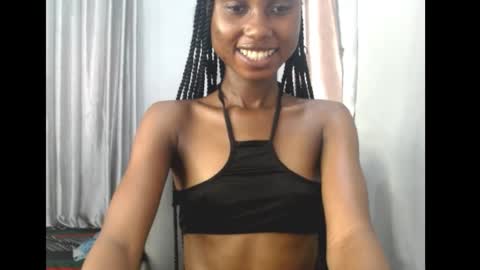 Snapshot of choco_petitqueen chatting on March 2026 09:37:01 AM choco_petitqueen online show from March 2026 09:37:01 AM