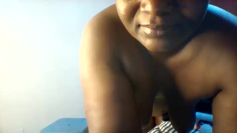 Snapshot of chocobabe002 chatting on November 2025 03:11:02 PM chocobabe002 online show from November 2025 03:11:02 PM