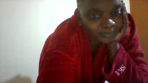 Snapshot of chocobabe002 chatting on December 2025 05:44:02 PM chocobabe002 online show from December 2025 05:44:02 PM